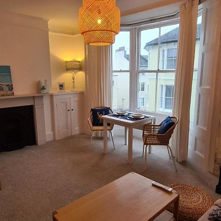 Centrally Located, Comfortable Apartment Near Station, Beach And North Laines Brighton Exteriör bild