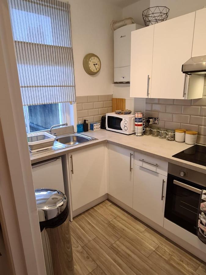 Centrally Located, Comfortable Apartment Near Station, Beach And North Laines Brighton Exteriör bild